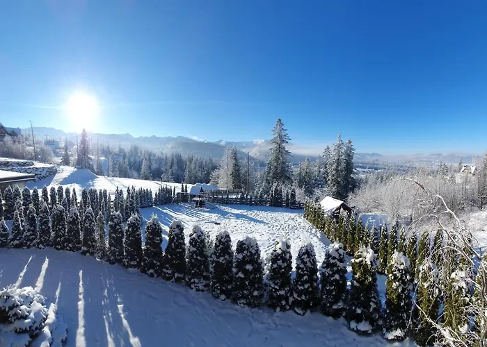 M5 דירה זקופאנה